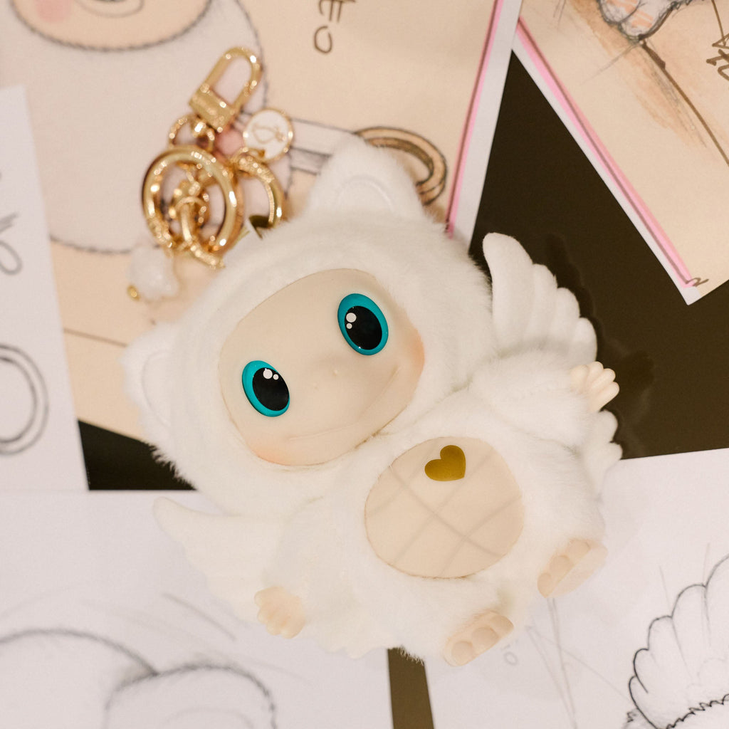 Carpisa Crna Gora – Mimì Angel - Keychain – Ivory – AKD51813546 – Image 1