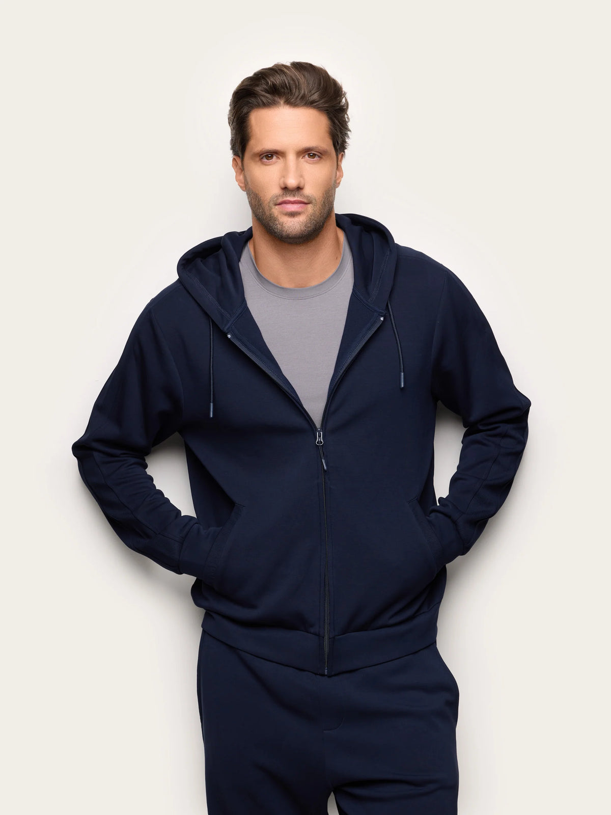 Yamamay Montenegro Sweatshirt | AMAU193005024_01_23d48cd4-3140-4600-9c7e-c72cf6ad5aab.jpg