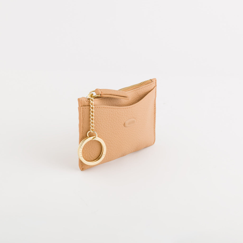 Carpisa Coin Purse with Keychain - Delta Spring â€“ APC7520544523201_01_basechild â€“ APC75205445