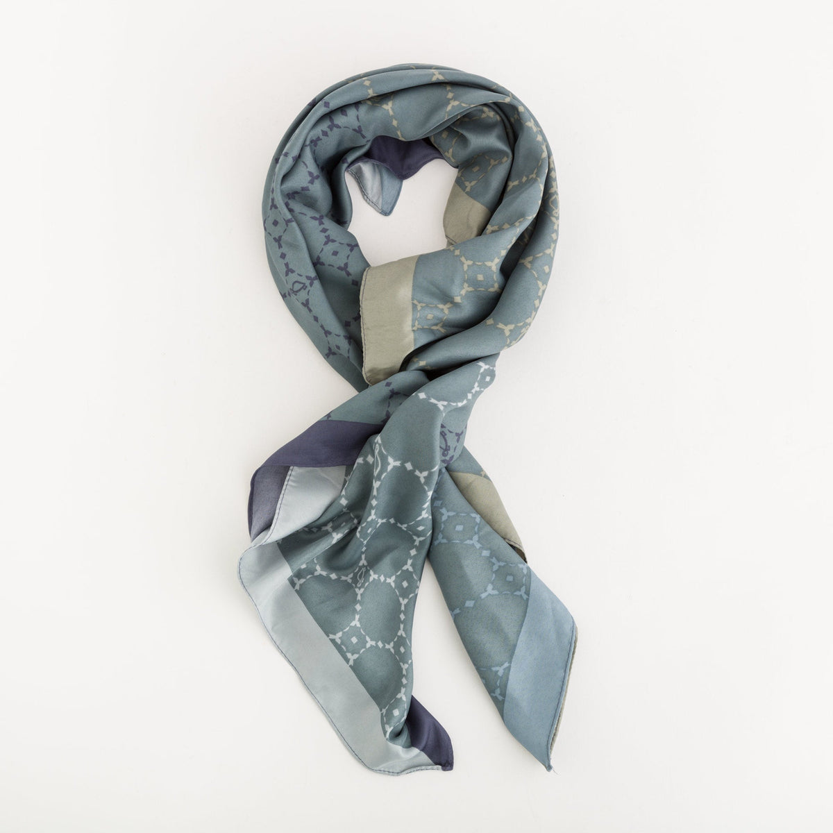Popust Crp Montenegro ÃƒÂ¢Ã¢â€šÂ¬Ã¢â‚¬Å“ Scarf - Women's Scarf ÃƒÂ¢Ã¢â€šÂ¬Ã¢â‚¬Å“ ASD22003446 ÃƒÂ¢Ã¢â€šÂ¬Ã¢â‚¬Å“ Image 1 |k=ASD2200344642V01_01_basechild