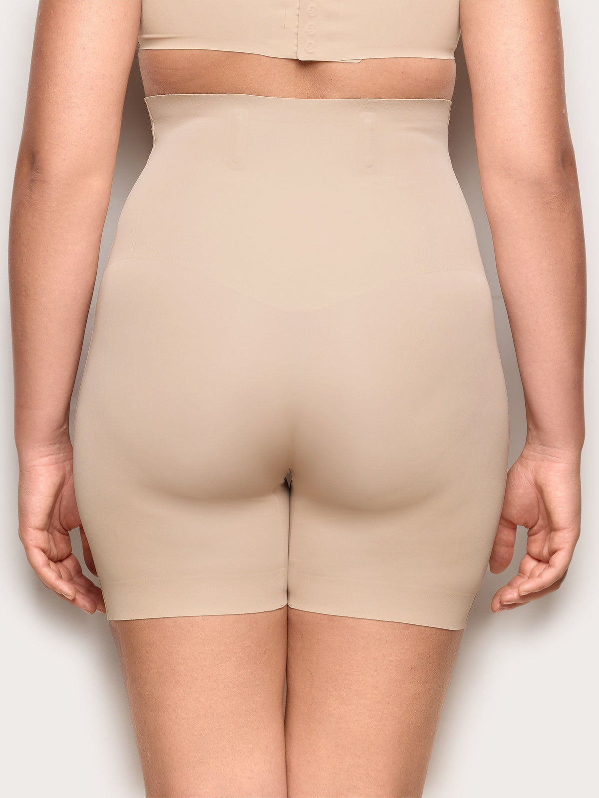 SUPERFINE SHAPING - Modelirajući šorc