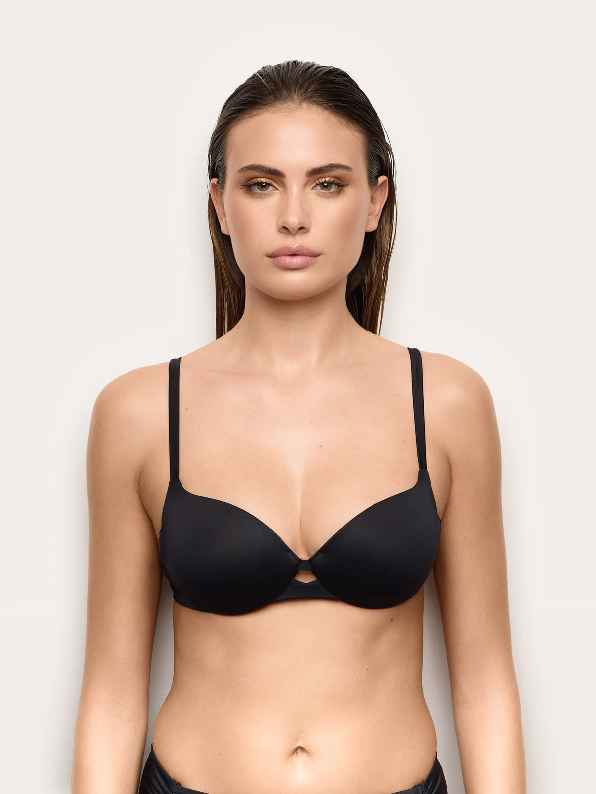 Yamamay Montenegro Padded balcony bk bra in diffe | CBAD192001_072_02.jpg