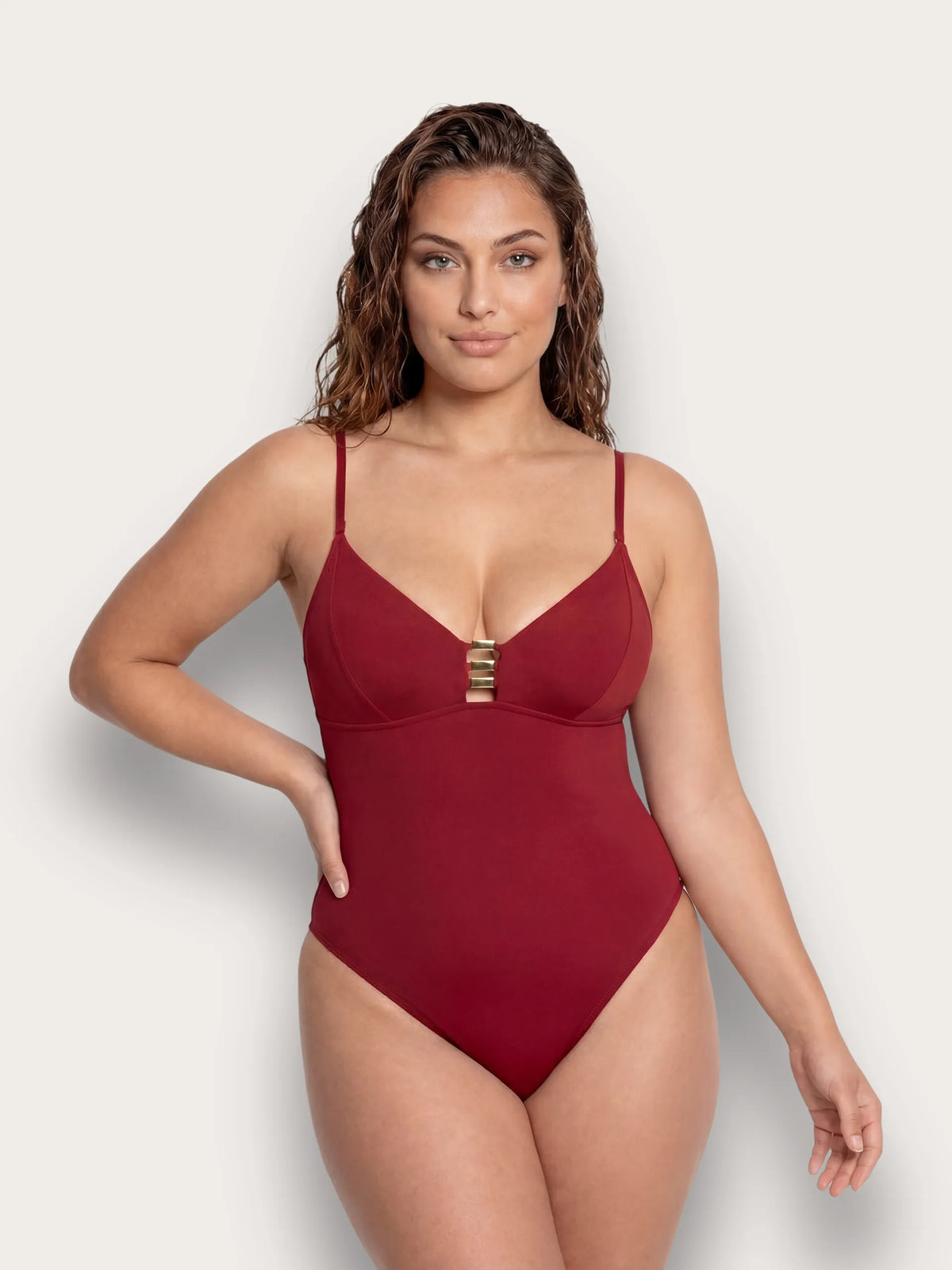 Yamamay Montenegro Shaping one-piece swimsuit | CCID192022_243_01.jpg