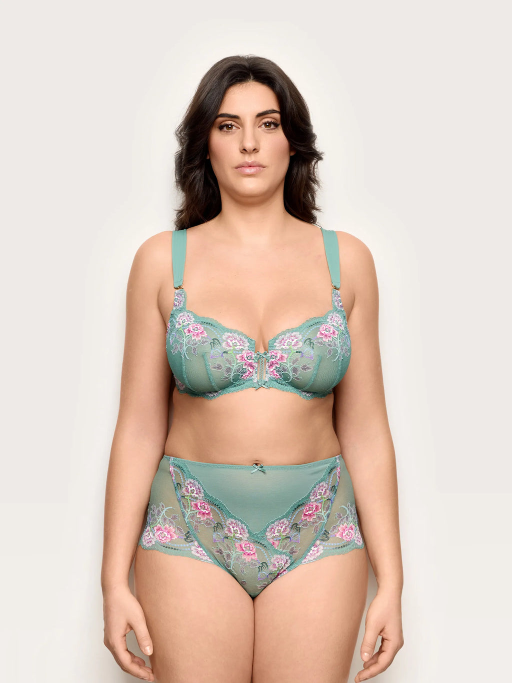 Yamamay Montenegro High-waist bottom | ISLD191012_120_02.jpg