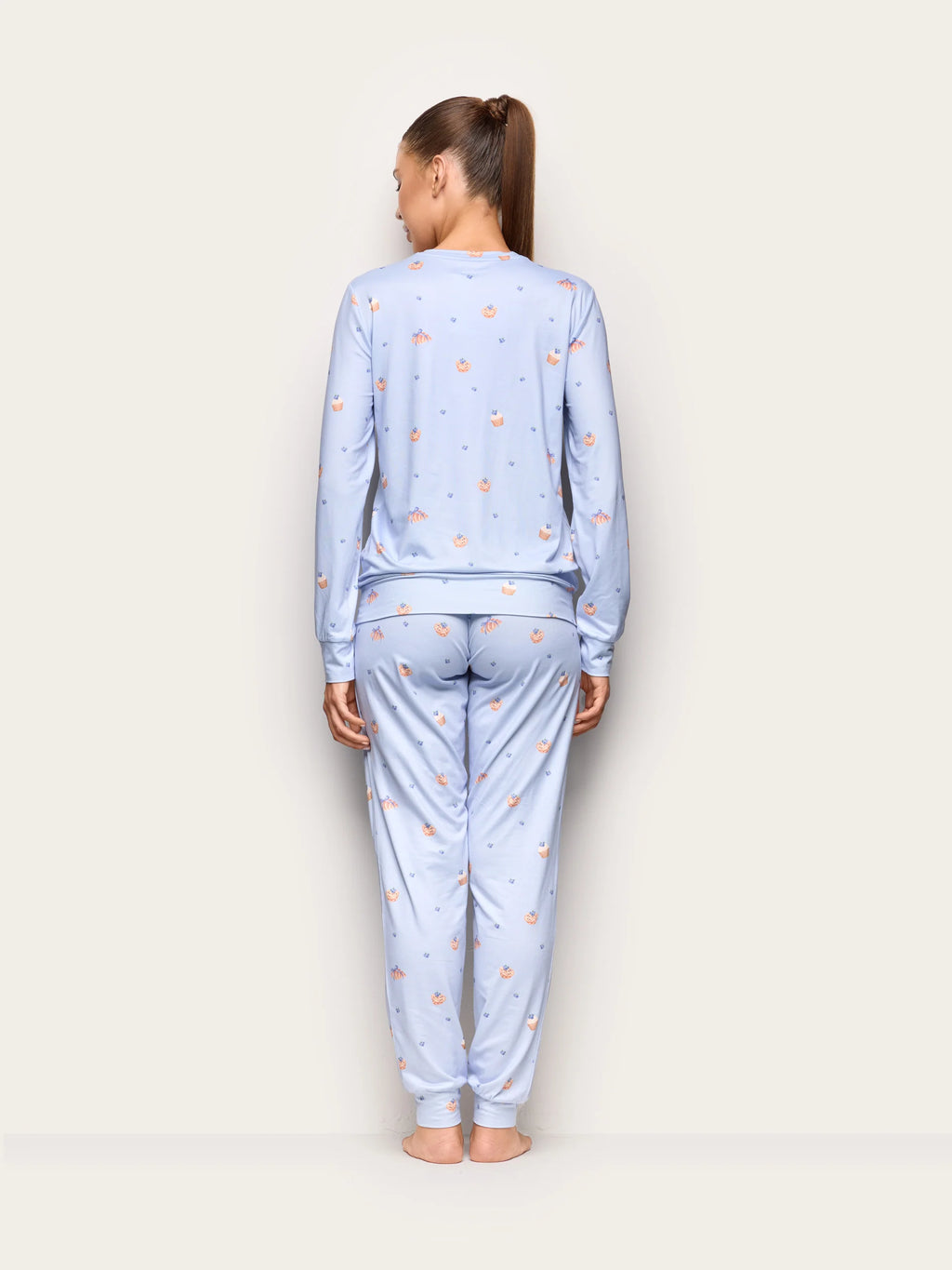 Yamamay Montenegro Pyjamas | PPLD193001128_05_81ddd6bf-1d96-4b79-8ef2-9a743acf3561.jpg