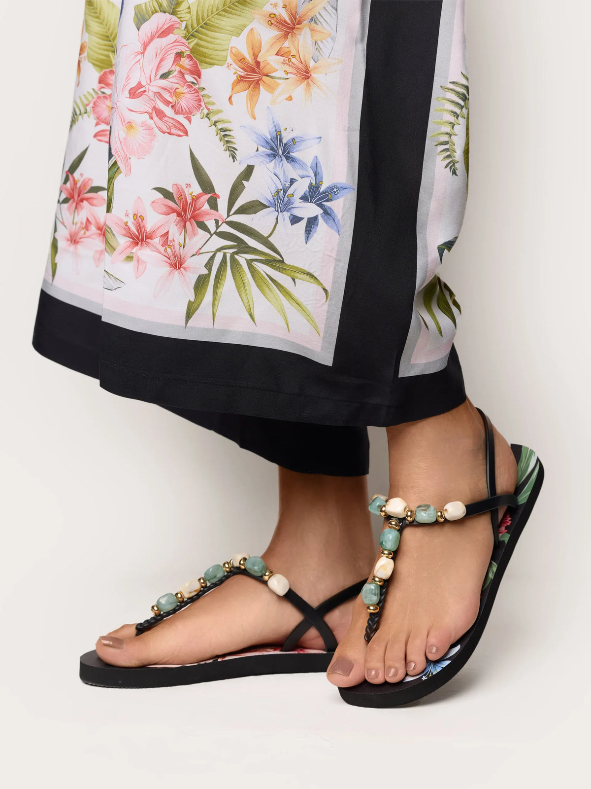 Yamamay Montenegro Sandals | SIFD192001_128_01.jpg
