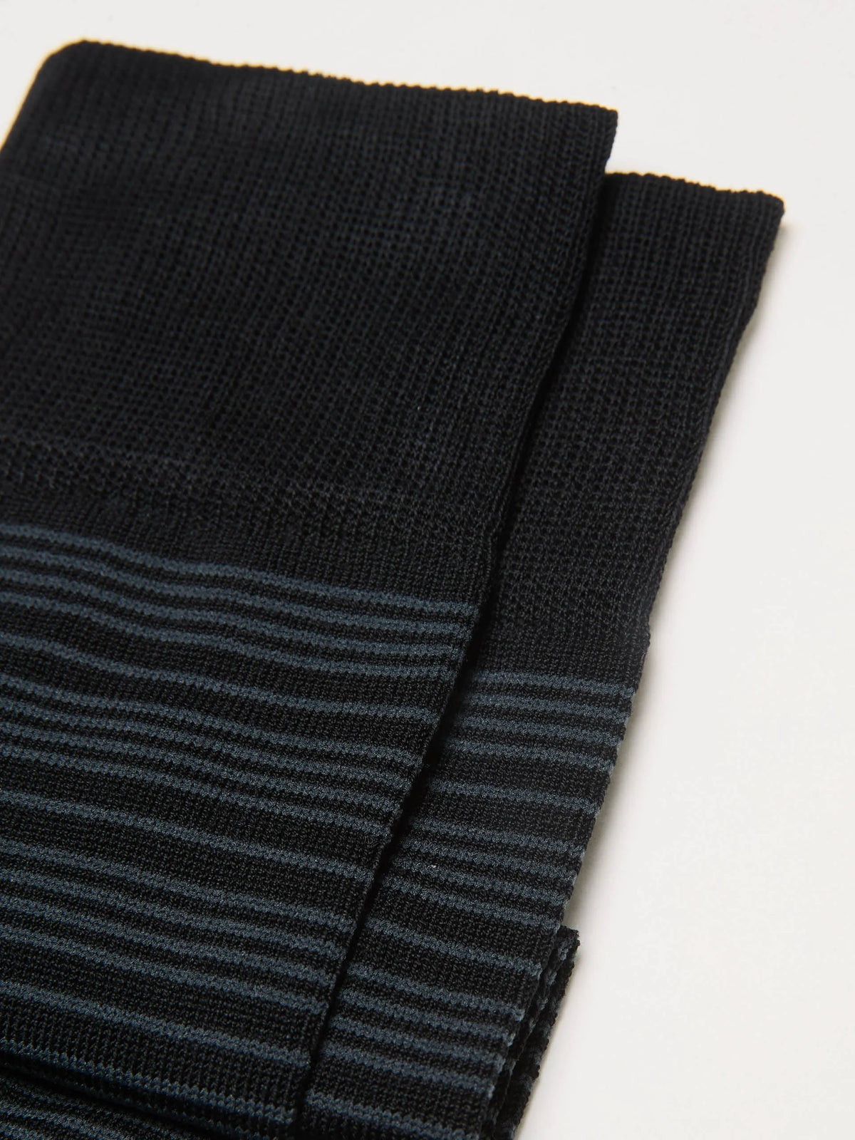 Yamamay Montenegro Long socks | TCZU191021_145_02.jpg